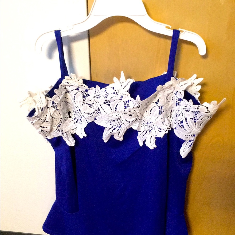 Floral Y2k off shoulder gorgeous navy blouse M